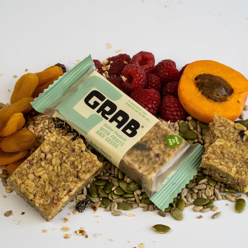 Grab Flapjacks with Fruits & Seeds (12x65g)